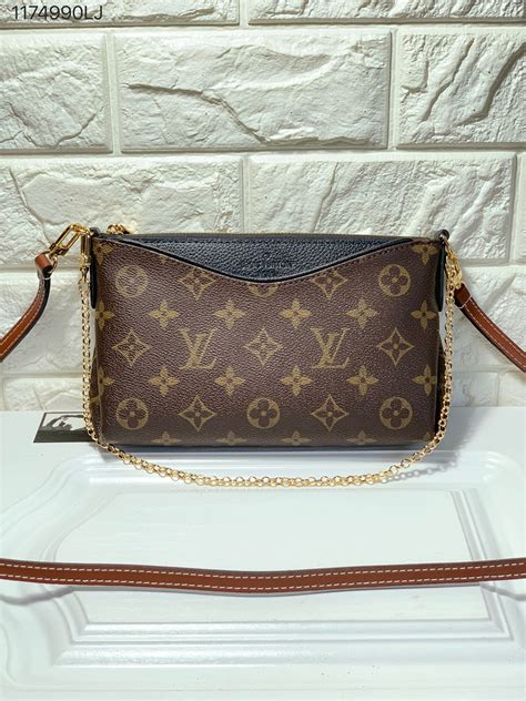 lv small crossbody purses